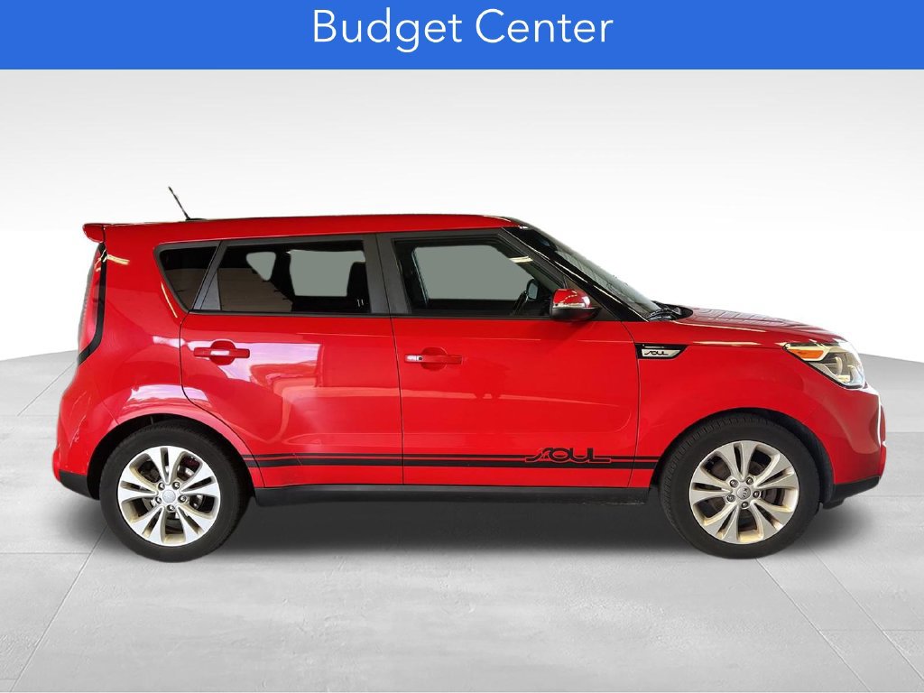Used 2016 Kia Soul ! Crossover