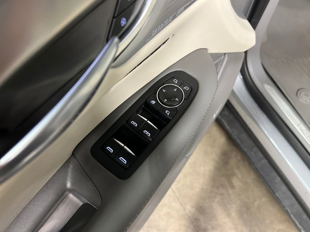 2026 Cadillac XT5 Premium Luxury - Photo 29