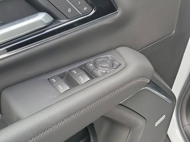 2026 GMC Yukon XL Denali - Photo 20