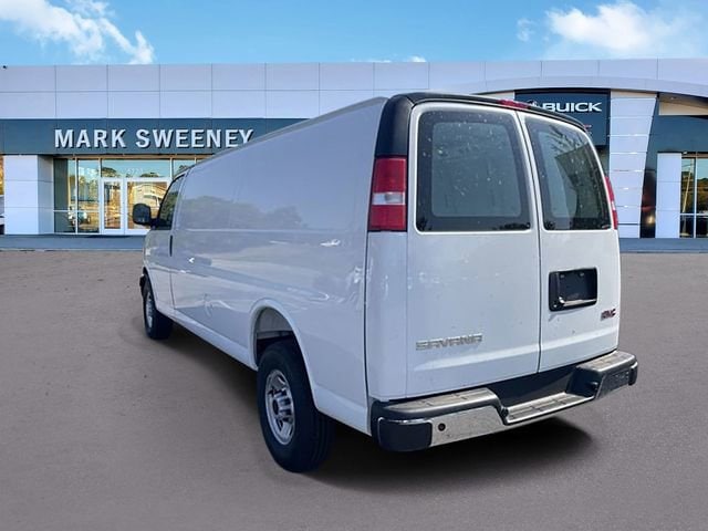 2025 GMC Savana Cargo Work Van - Photo 7