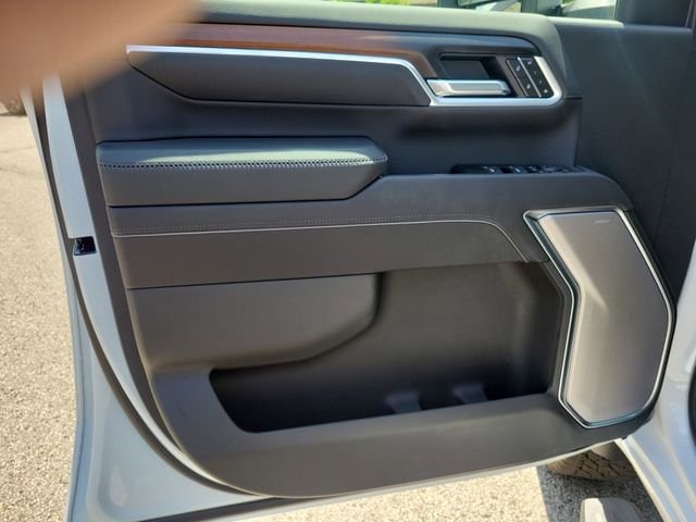 2026 GMC Sierra 2500HD Denali - Photo 14