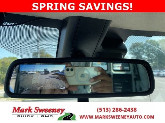 2025 GMC Savana Cargo Work Van - Photo 13