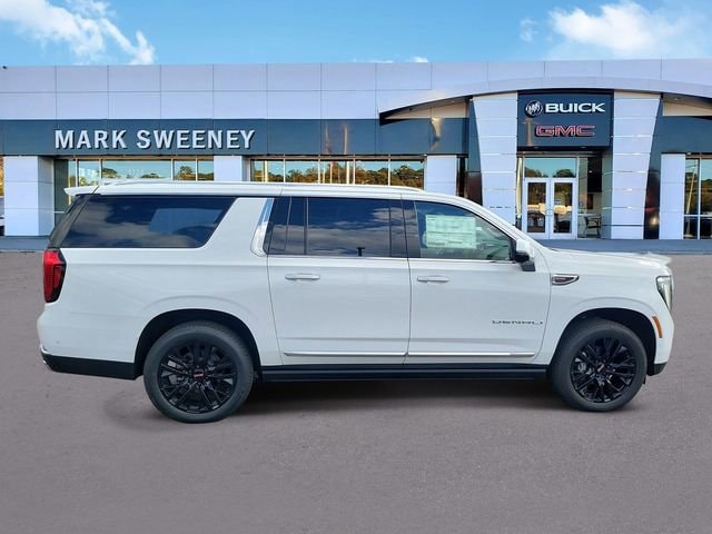 2026 GMC Yukon XL Denali - Photo 36