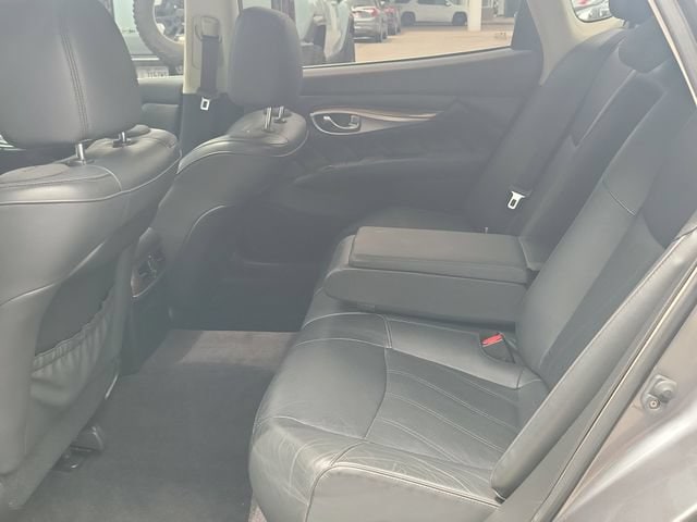 2015 INFINITI Q70L 3.7 - Photo 9