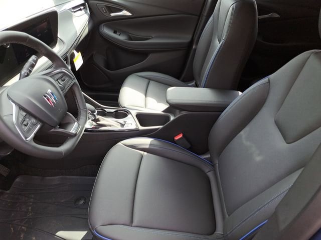 2026 Buick Encore GX Sport Touring - Photo 16