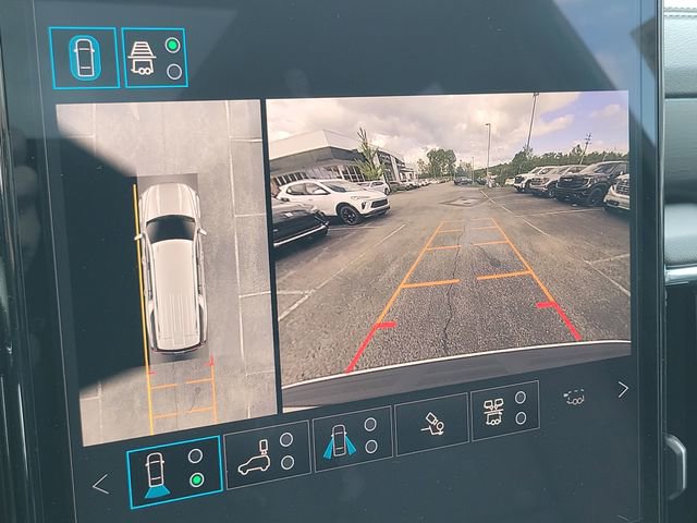 2026 GMC Yukon XL Denali - Photo 27