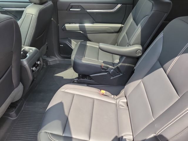 2026 GMC Acadia Elevation - Photo 13