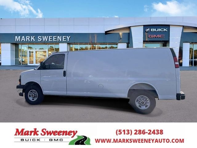 2025 GMC Savana 2500 Ext WB's photo