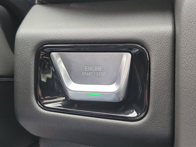 2026 GMC Yukon XL Denali - Photo 30