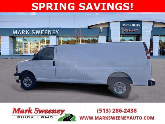 2025 GMC Savana 2500 Ext WB's photo