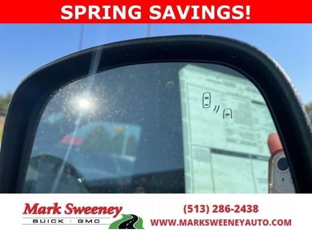 2025 GMC Savana Cargo Work Van - Photo 11