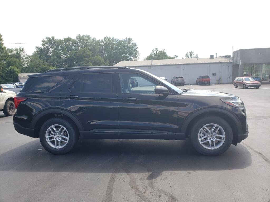 New 2026 Ford Explorer SUV