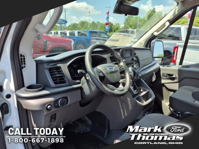 2025 Ford Transit Van Base - Photo 7