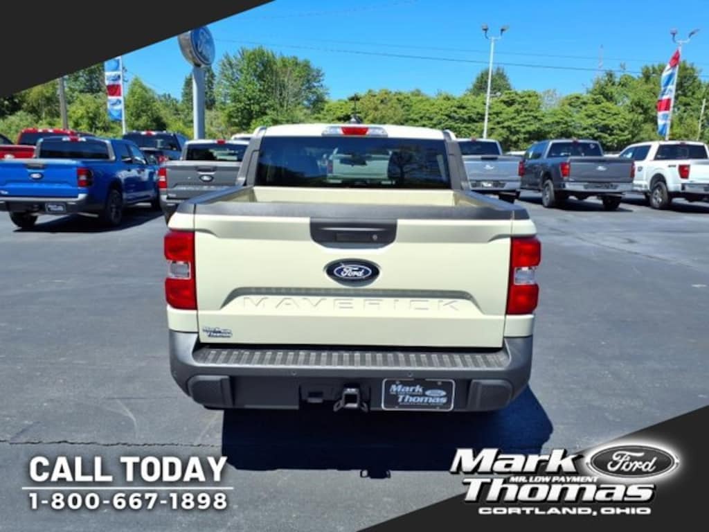 New 2025 Ford Maverick Hybrid XL TRUCK