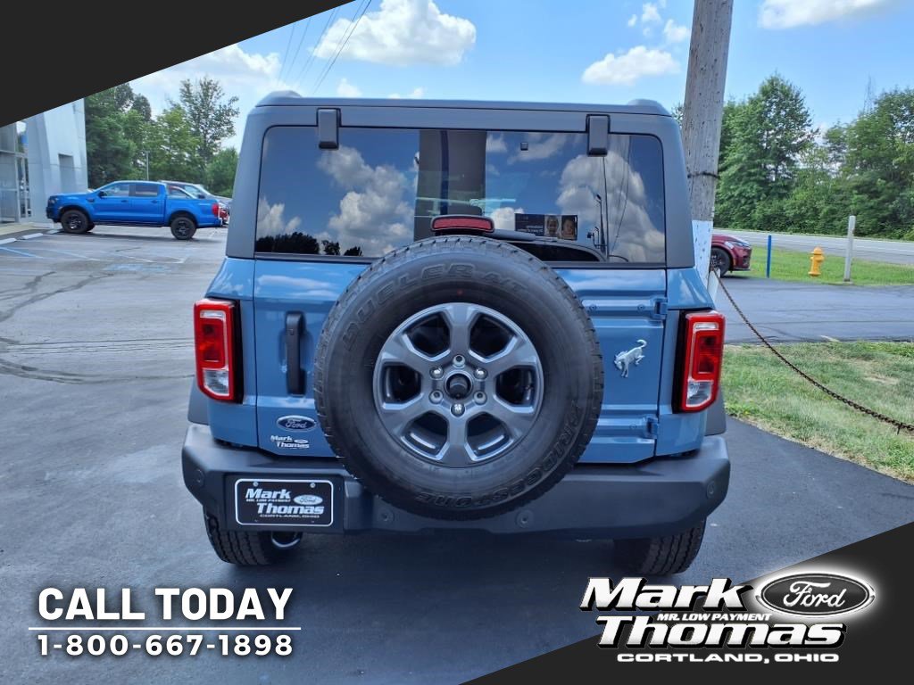 2025 Ford Bronco Big Bend photo 2
