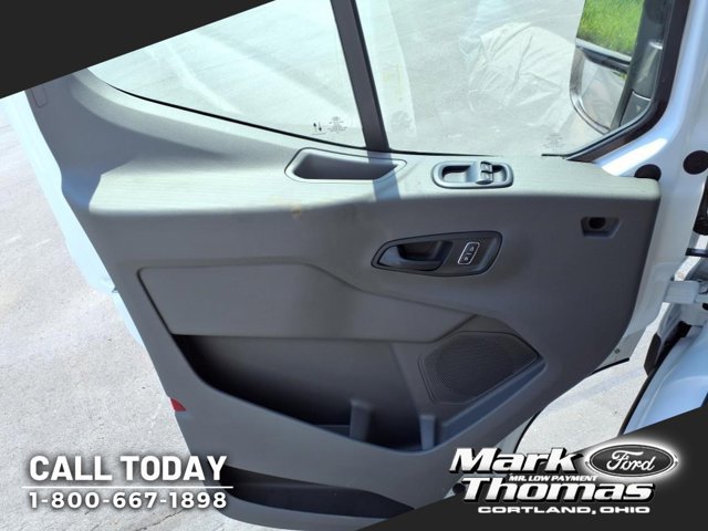 2025 Ford Transit Van Base - Photo 8