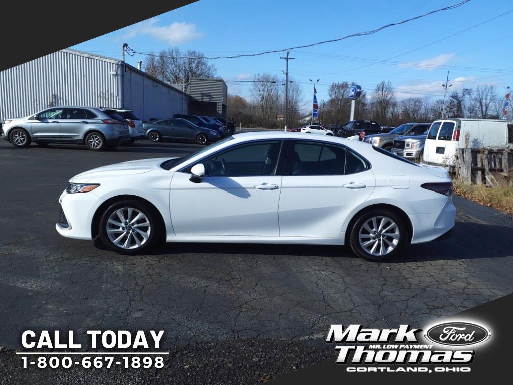 Used 2022 Toyota Camry LE with VIN 4T1C11AK2NU715518 for sale in Cortland, OH