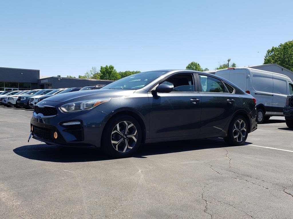 2019 Kia Forte LXS AT's photo