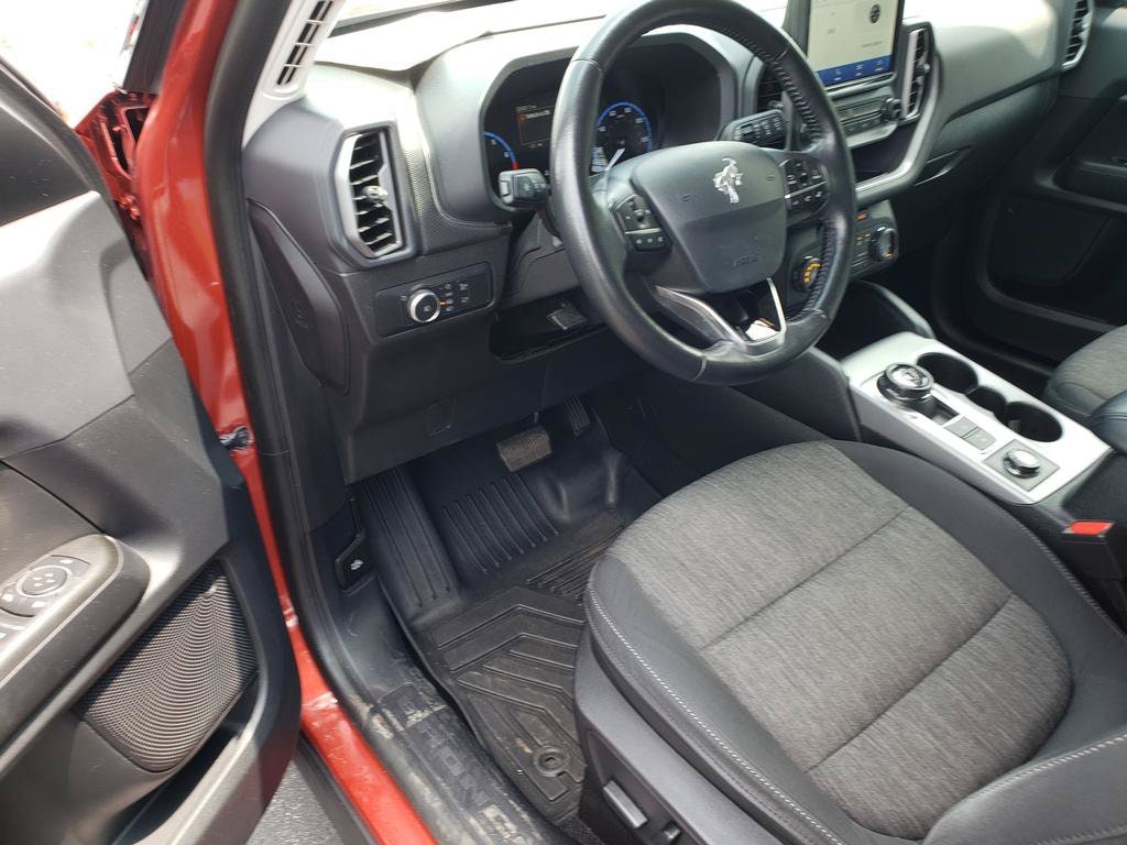 Photo 10