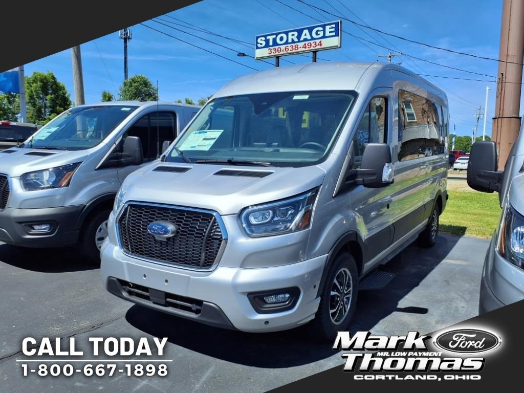 2025 Ford Transit XLT