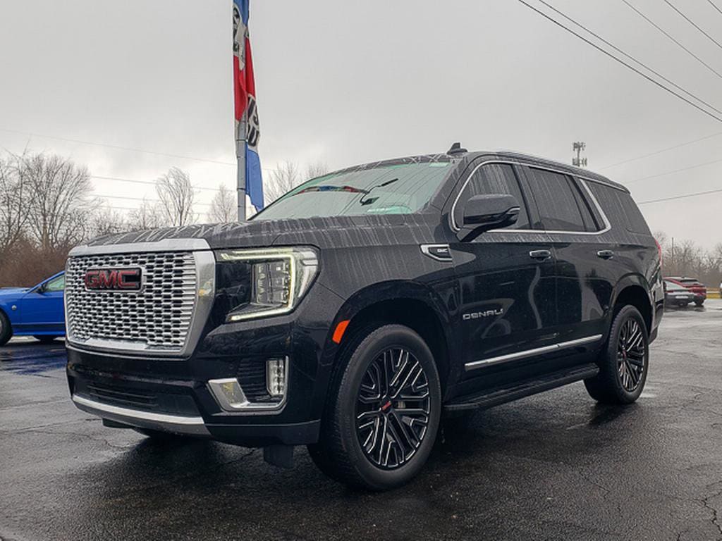 2021 GMC Yukon Denali's photo