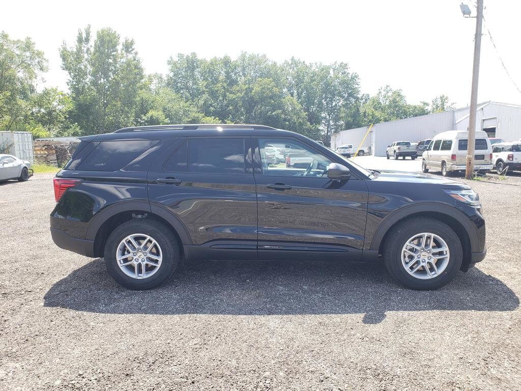 New 2026 Ford Explorer SUV