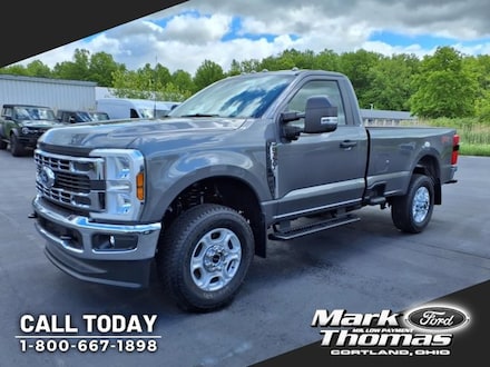 2025 Ford F-350 XLT TRUCK