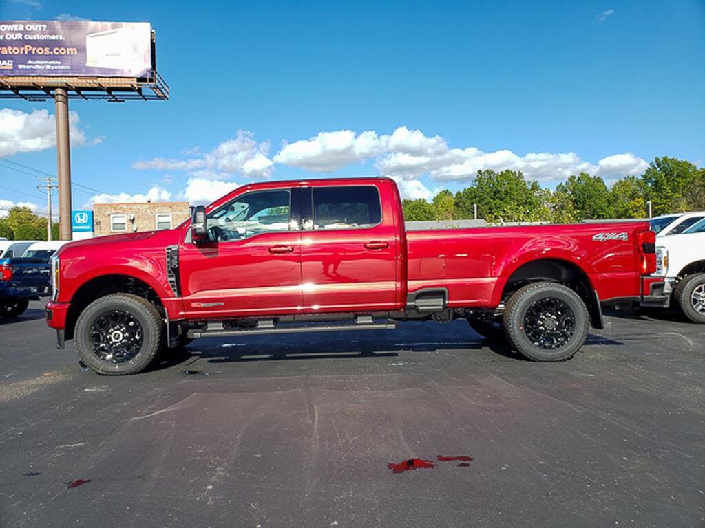 2026 Ford F-350 XLT photo 3