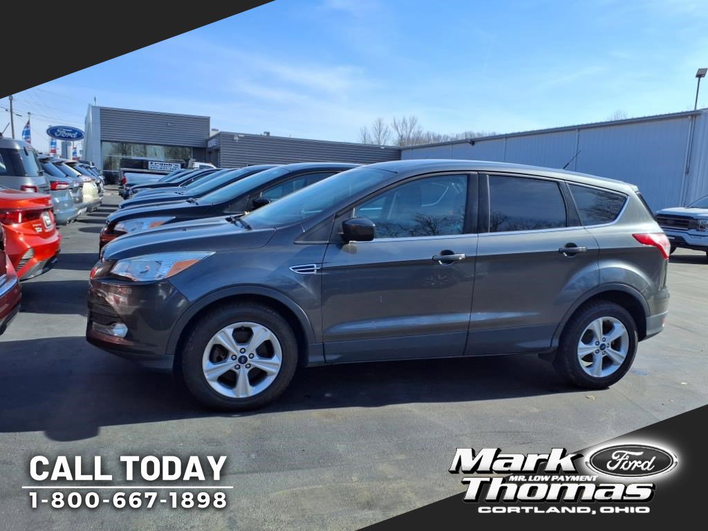 Used 2015 Ford Escape SE with VIN 1FMCU9GX2FUB70639 for sale in Cortland, OH