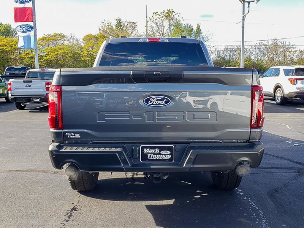 2025 Ford F-150 STX photo 4