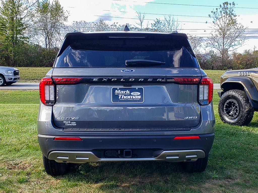 New 2025 Ford Explorer Active SUV