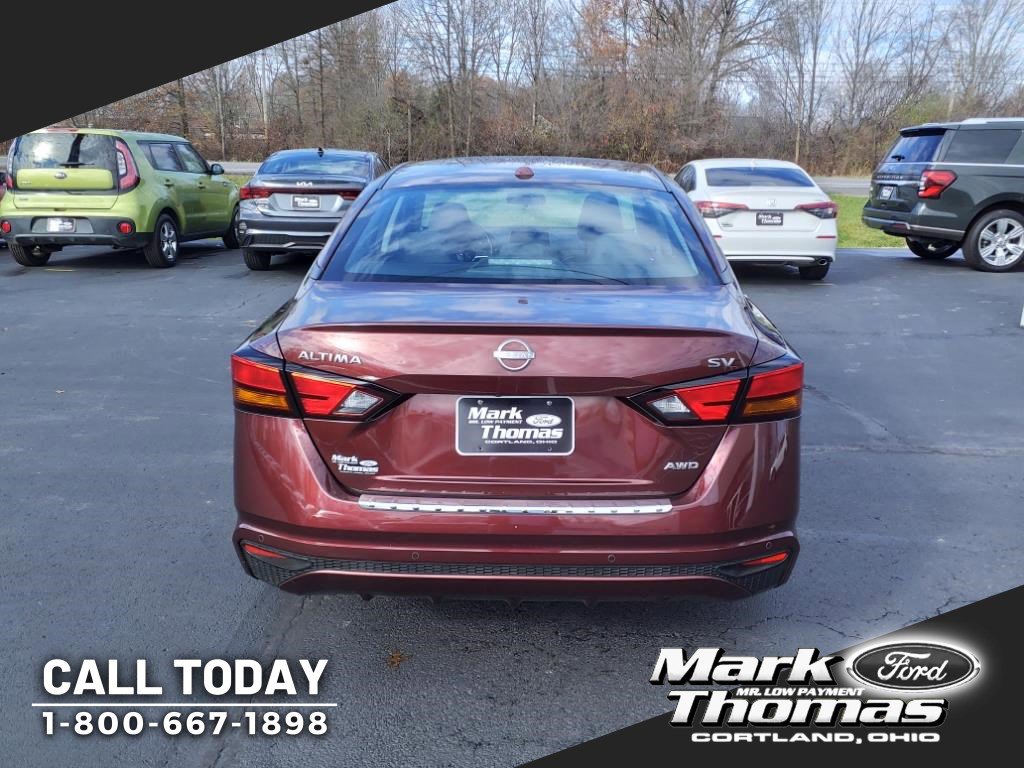 2023 Nissan Altima 2.5 SV photo 4