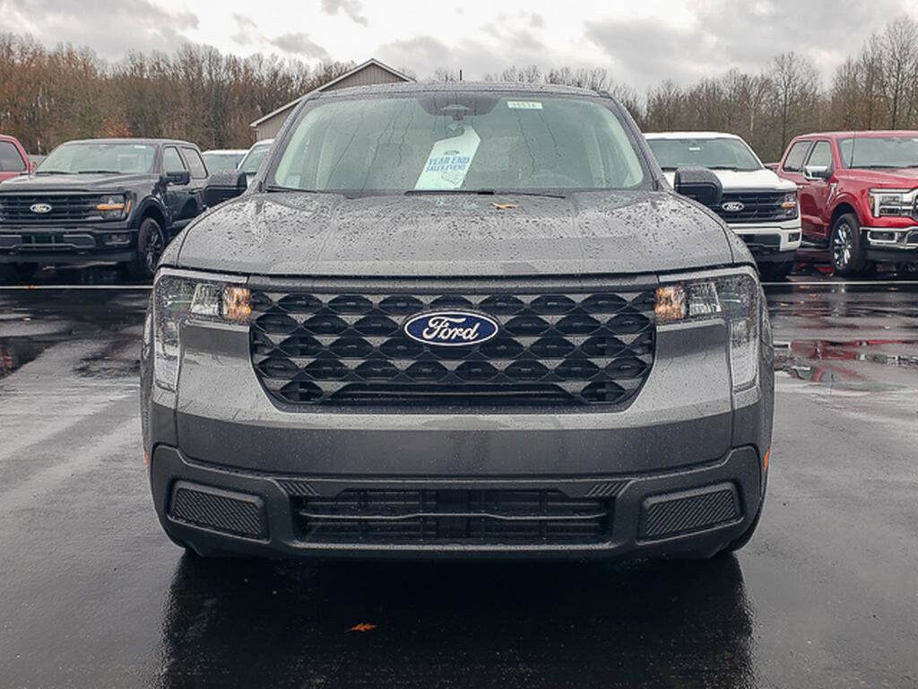 2025 Ford Maverick XL photo 2