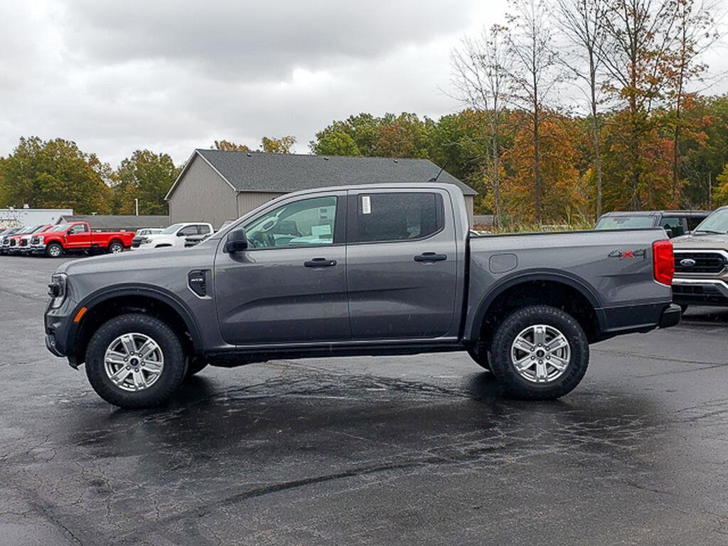 2025 Ford Ranger XL photo 3