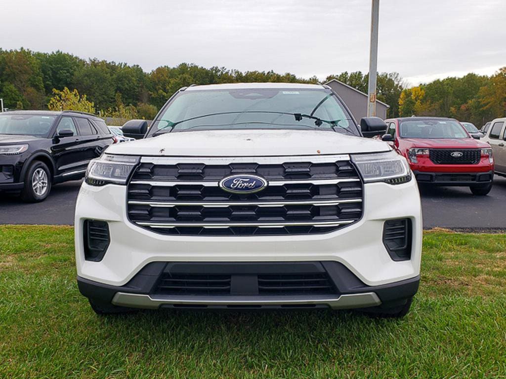 New 2025 Ford Explorer Active SUV