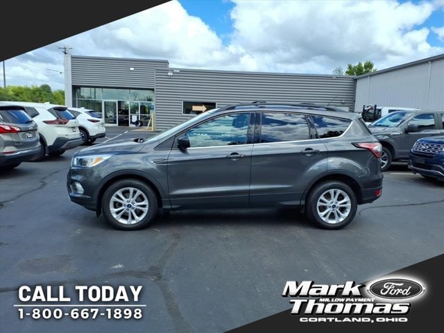 Used 2018 Ford Escape SE with VIN 1FMCU0GD1JUA82725 for sale in Cortland, OH