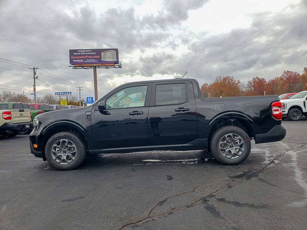 New 2025 Ford Maverick XLT TRUCK
