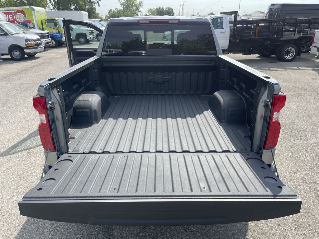 2026 Chevrolet Silverado 1500 RST - Photo 22