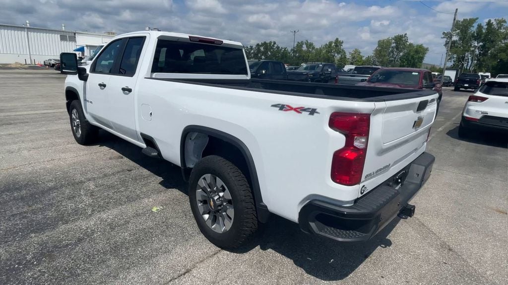 2026 Chevrolet Silverado 2500 HD Custom - Photo 8