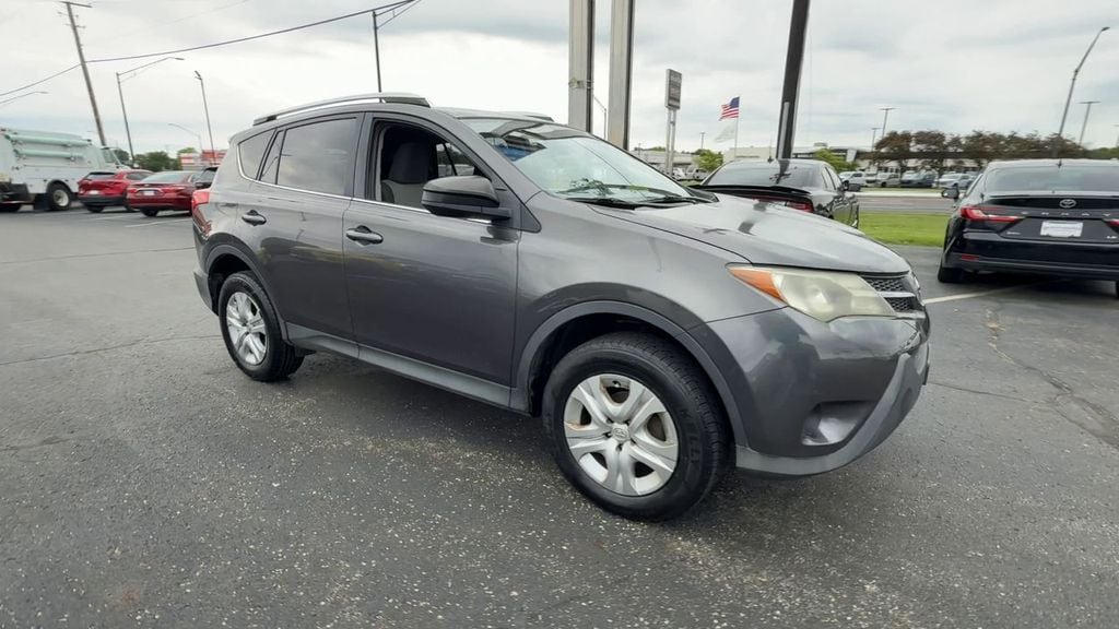 Used 2013 Toyota RAV4 LE with VIN JTMZFREV1D5017249 for sale in Sandusky, OH