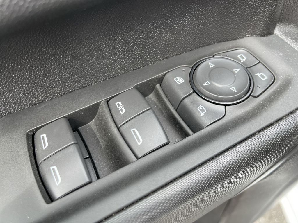 2026 Chevrolet Silverado 2500 HD Custom - Photo 13