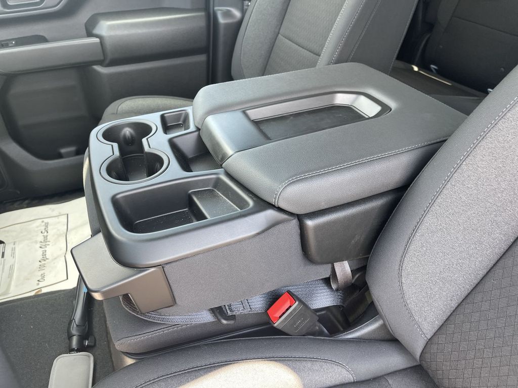 2026 Chevrolet Silverado 2500 HD Custom - Photo 20