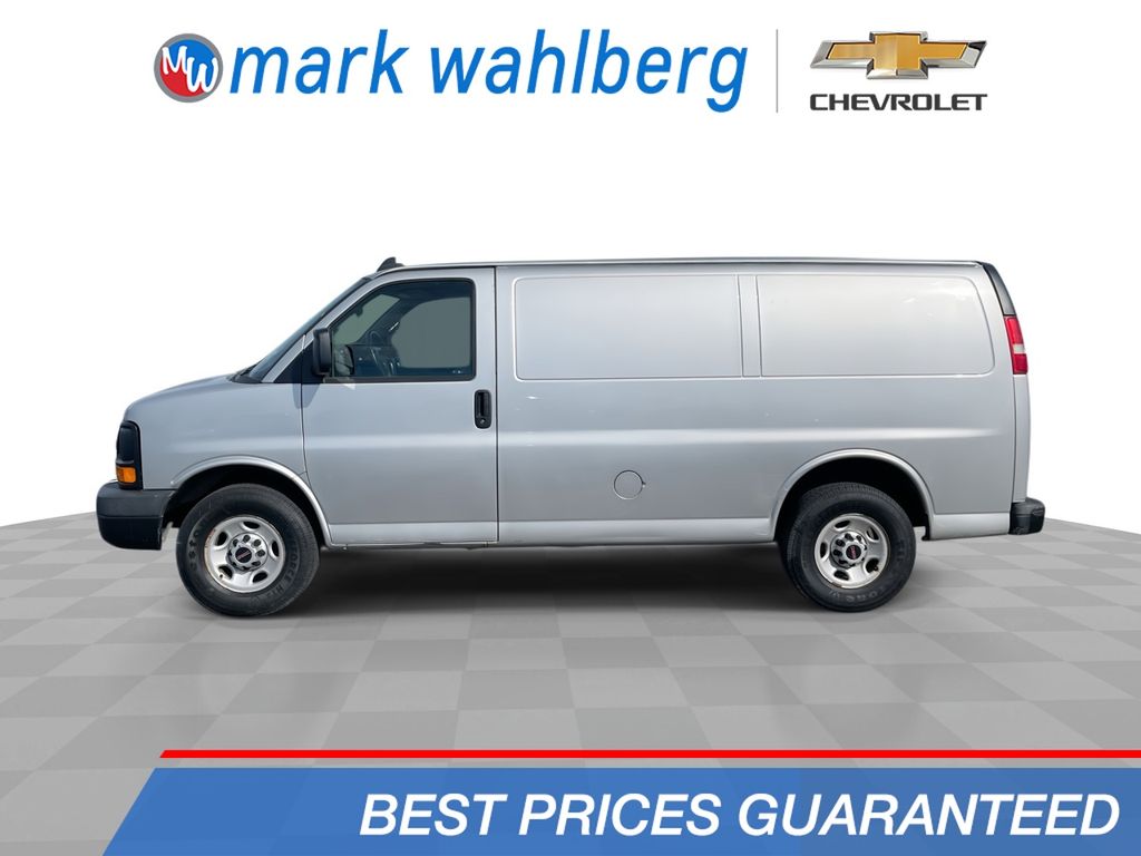 2016 GMC Savana 2500's photo
