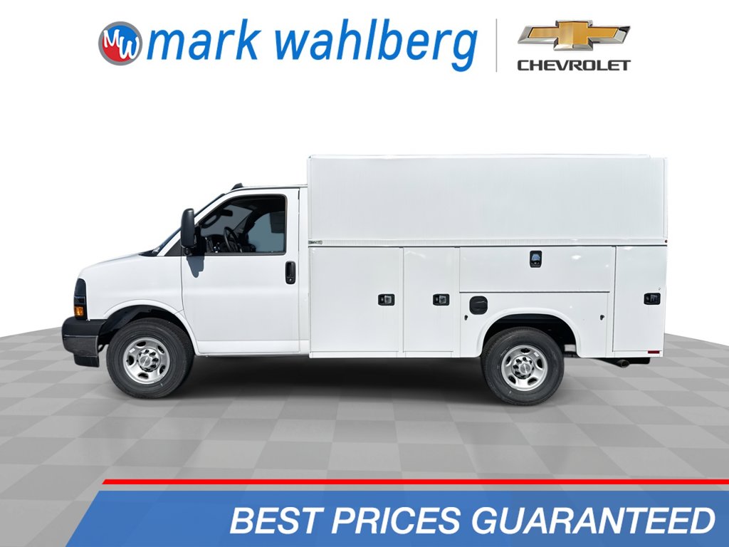 2026 Chevrolet Express Cutaway Work Van Truck