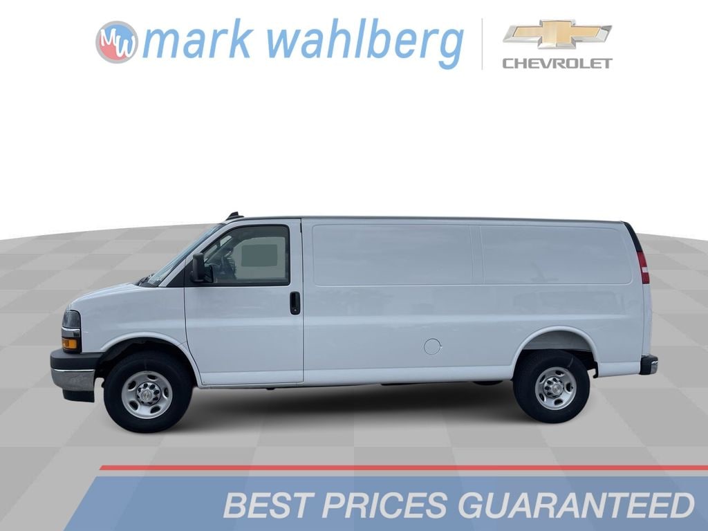2025 Chevrolet Express Cargo