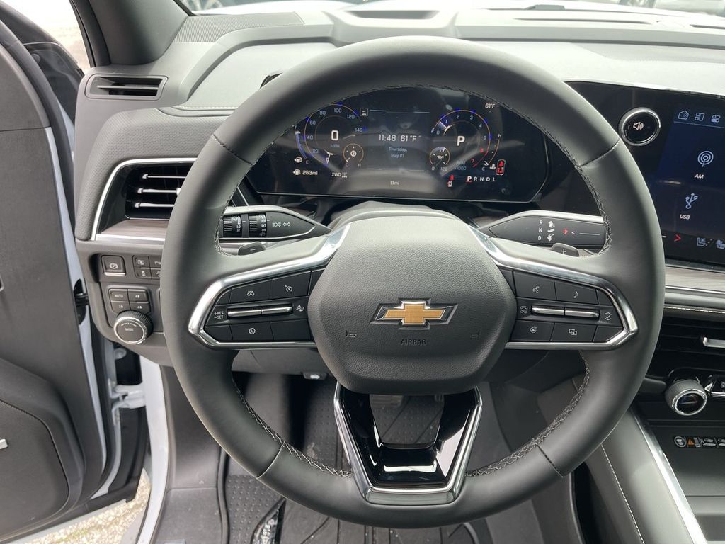 2026 Chevrolet Suburban Premier - Photo 14