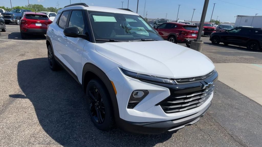 2026 Chevrolet Trailblazer LT - Photo 4
