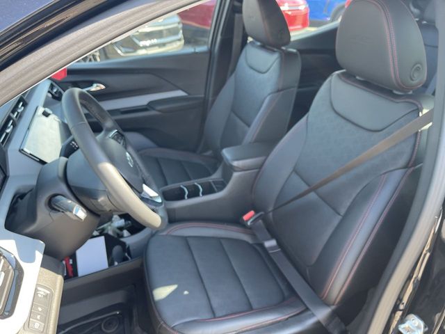 2027 Chevrolet Bolt RS - Photo 11