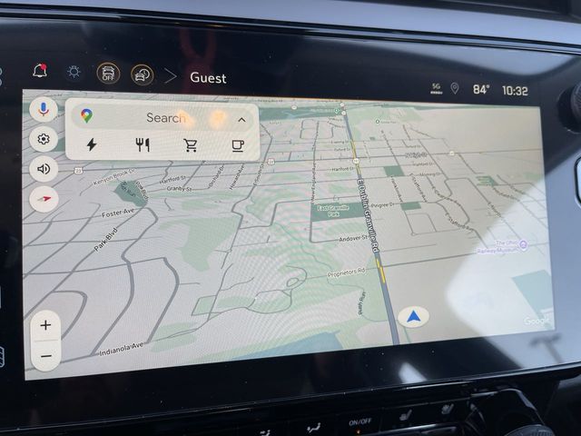 2027 Chevrolet Bolt RS - Photo 18