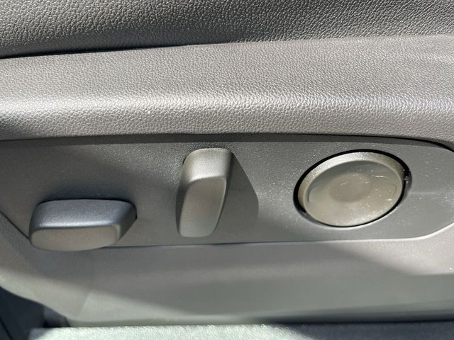 2026 Chevrolet Tahoe Z71 - Photo 12
